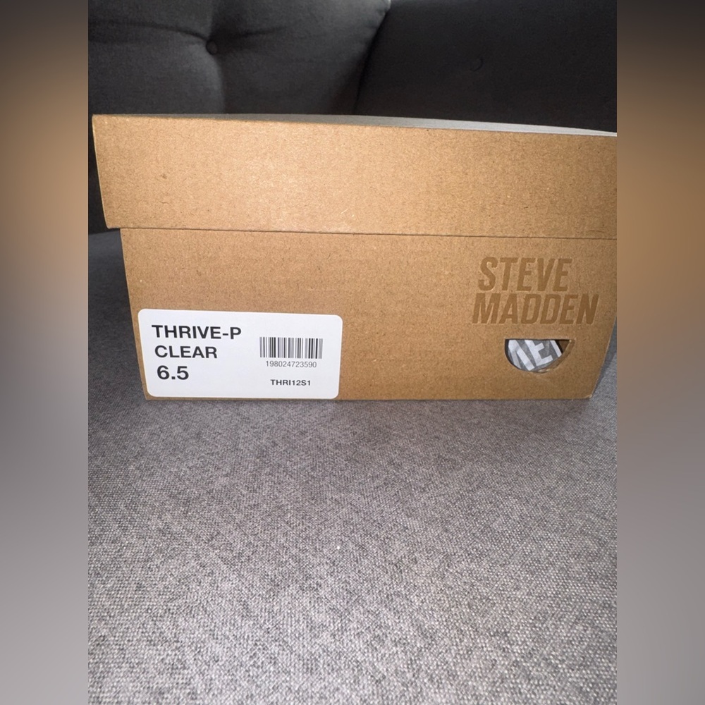 Steve Madden Thrive Pearl Clear Stiletto Heels Size 6.5 🤍🥂✨ - Picture 3 of 9
